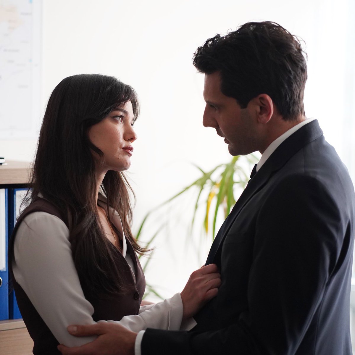 ellendc6's tweet image. queste briciole ilcey di oggi la nostra personale dose di serotonina per affrontare questo episodio (in attesa di altri traumi vari domani) 🩷🩷🩷 #segretidifamiglia