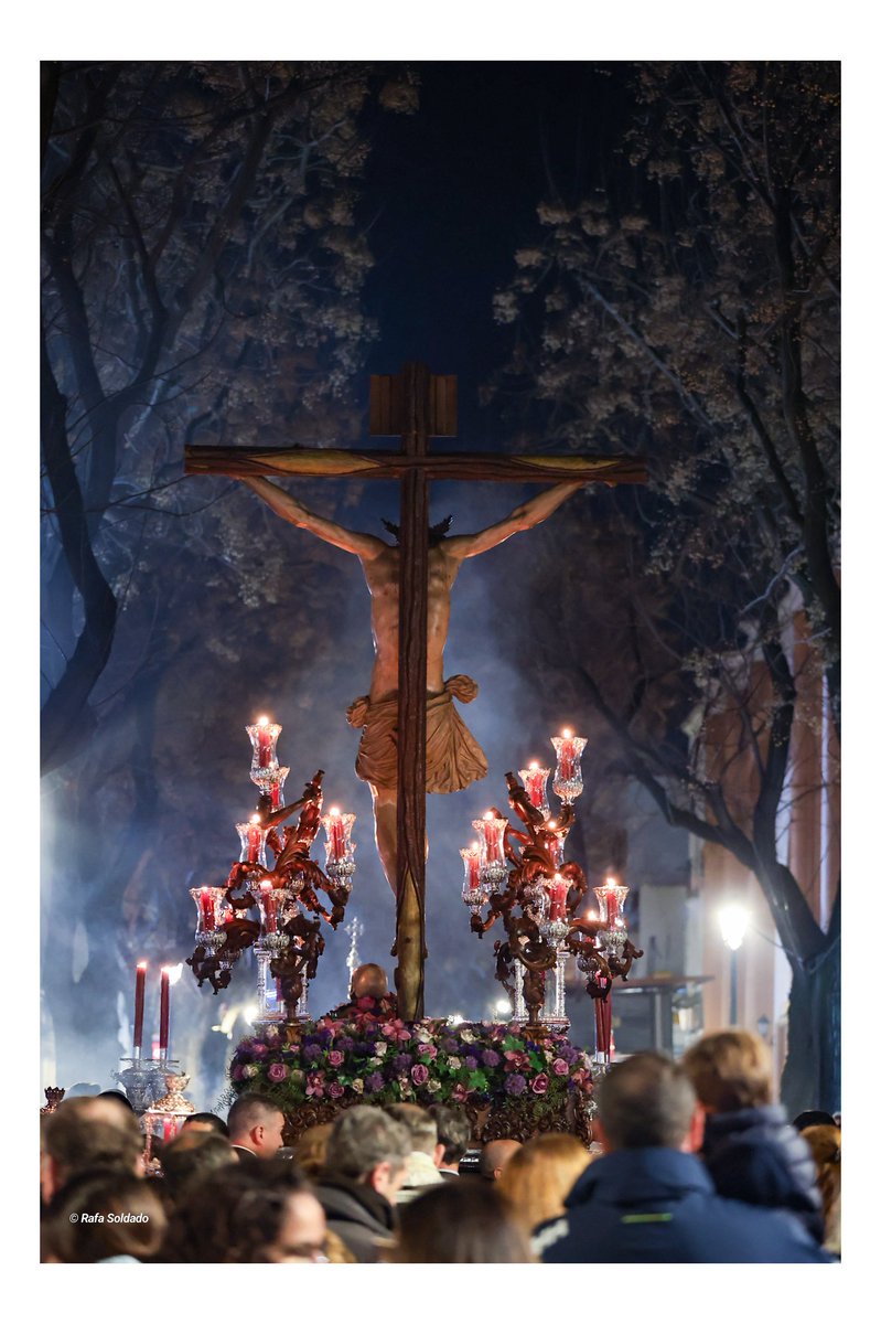 viacrucis del Santísimo Cristo del Desamparo y Abandono 
<a href="/DoloresdelCerro/">Dolores del Cerro</a> 

#FotoRafaSoldado 

<a href="/cereroblog/">Cs12 - Cerero</a>
<a href="/apasomuda/">A Paso Muda</a>
<a href="/JoaquinGalanEs/">Joaquín Galán</a> <a href="/mj_garciamartin/">Maria Garcia ۞</a> <a href="/objcofrade/">Objetivo Cofrade</a> <a href="/photo_dcamacho/">David Camacho</a> <a href="/asoledadgomez/">Soledad Gomez</a> <a href="/MROCIOMD/">MROCIOMD</a> <a href="/RocioBarcia1786/">Rocío 🌛🫧</a> @HermandadRociodelcerr