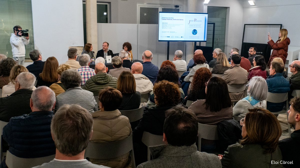 Ahir vam celebrar la presentació de Josep Palàcios, home de lletres amb Mercé Sorrentino, Carme Gregori, Salvador Ortells, Antoni Furió i Abel Guarinos.

Gràcies per acompanyar-nos! 

Compartim imatges de l’acte.