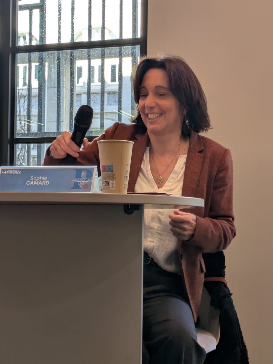 Présentation à <a href="/laprovence/">La Provence</a> d’un bilan solide et des propositions claires et ambitieuses pour l'attractivité du centre-ville, la priorité culture, la rénovation urbaine et climatique, la préservation du littoral ou le développement des mobilités douces dans les 1er et 7ème arrdts