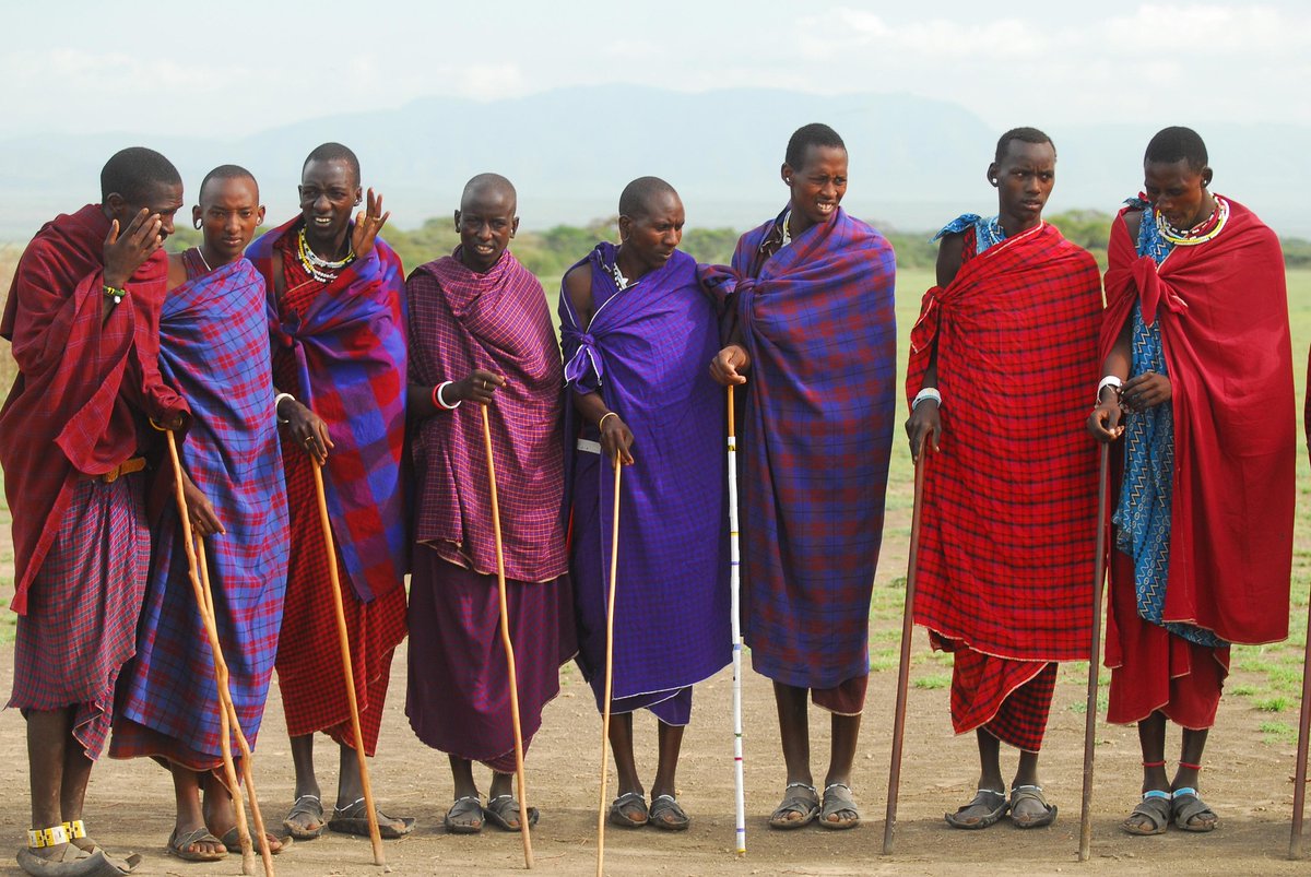 HLingutla's tweet image. #masai warriors going #halo with VIREEEL app.