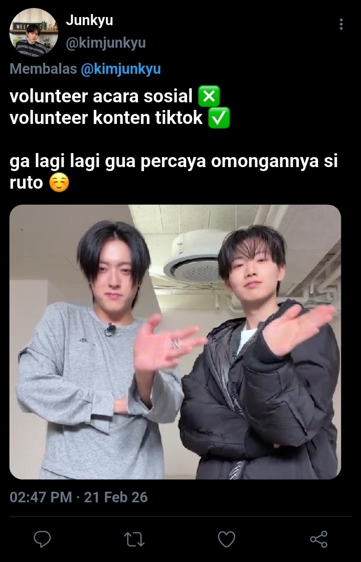nirayasea's tweet photo. harukyu one tweet au

; tiktokan bareng berkedok volunteer https://t.co/TARz5akhSa