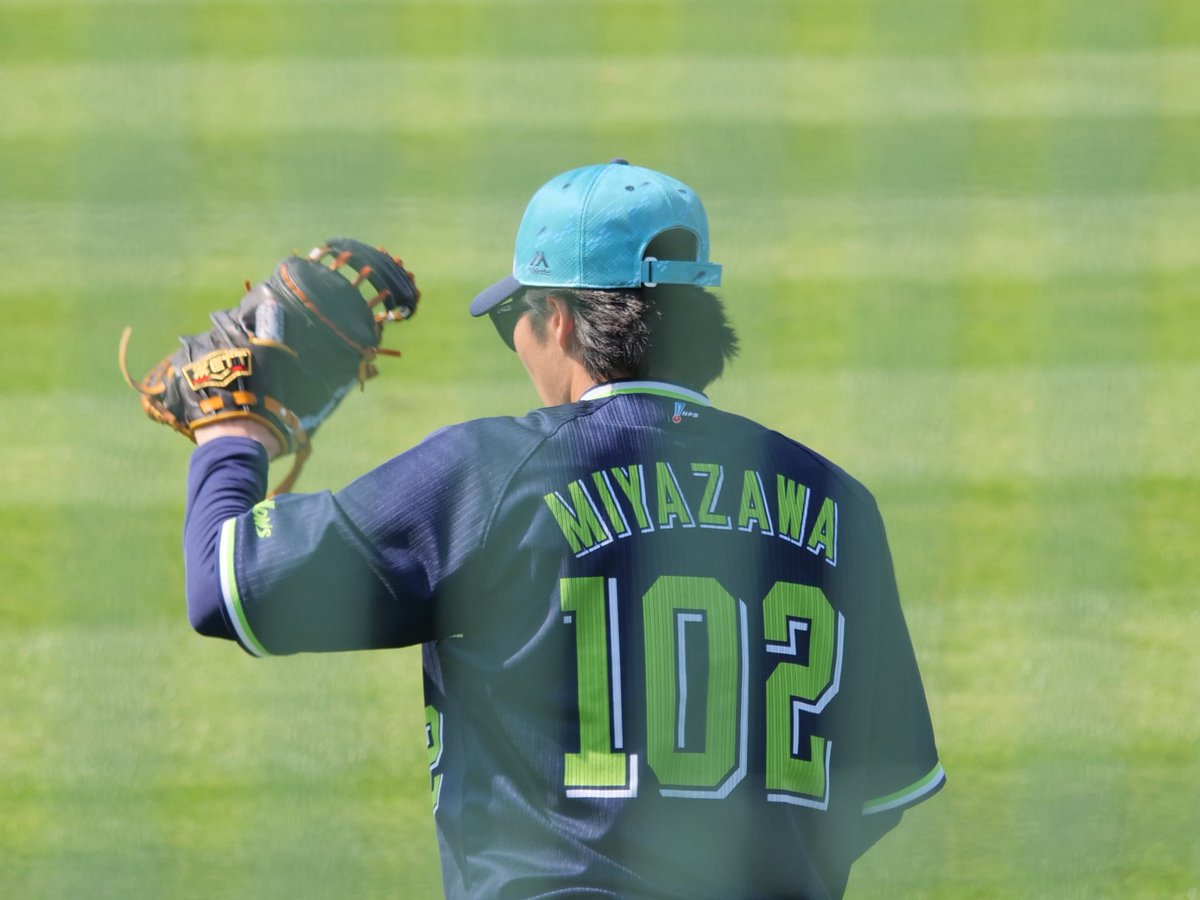 _bluex7's tweet photo. 宮沢さんかっこよすぎる😎
#宮沢直人
#swallows https://t.co/UhUJhAAEbL