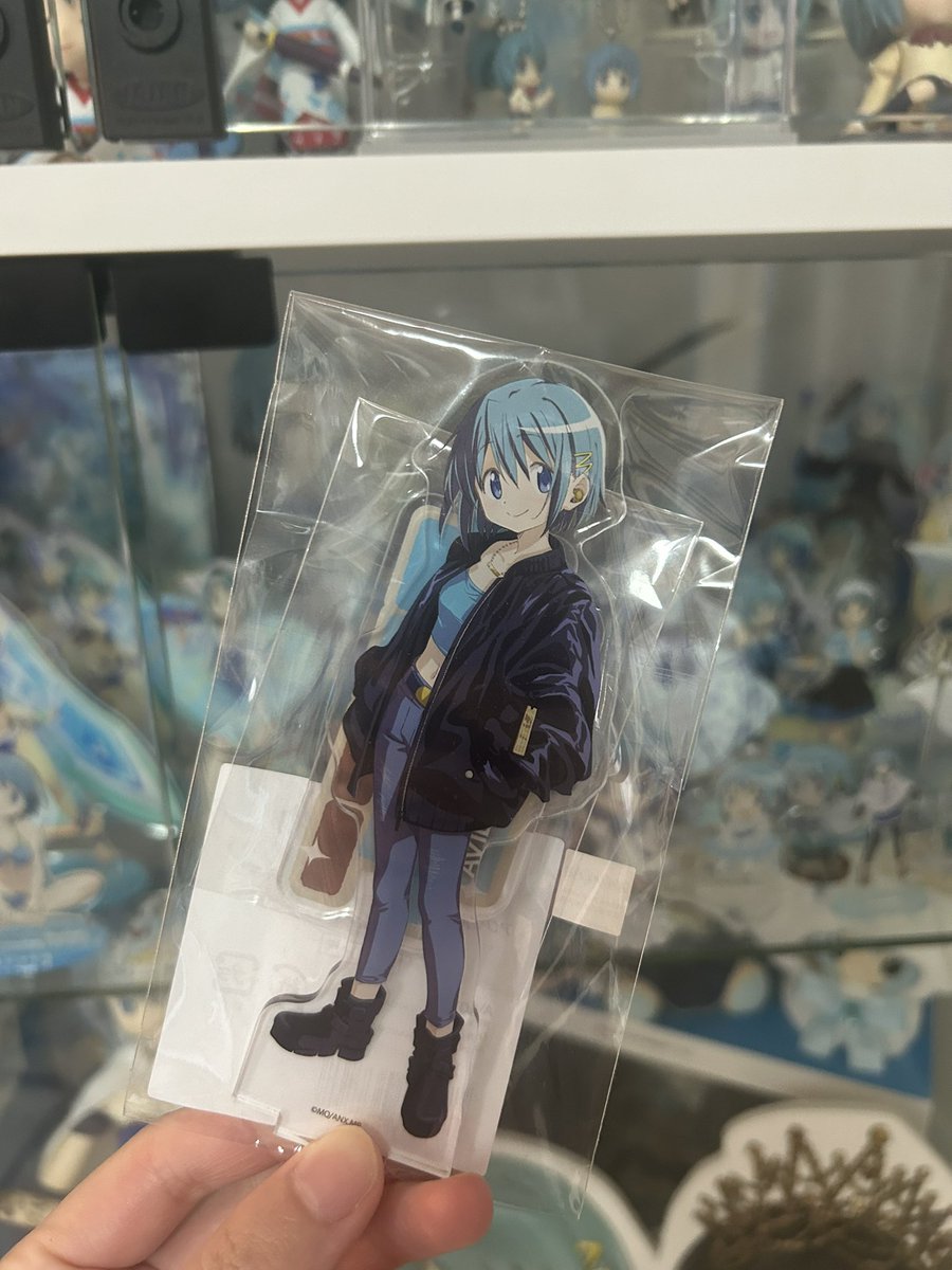 AVIOTさやちゃん届いてた❤︎ 服装タイプ過ぎてやばい(U・ω・U)♡