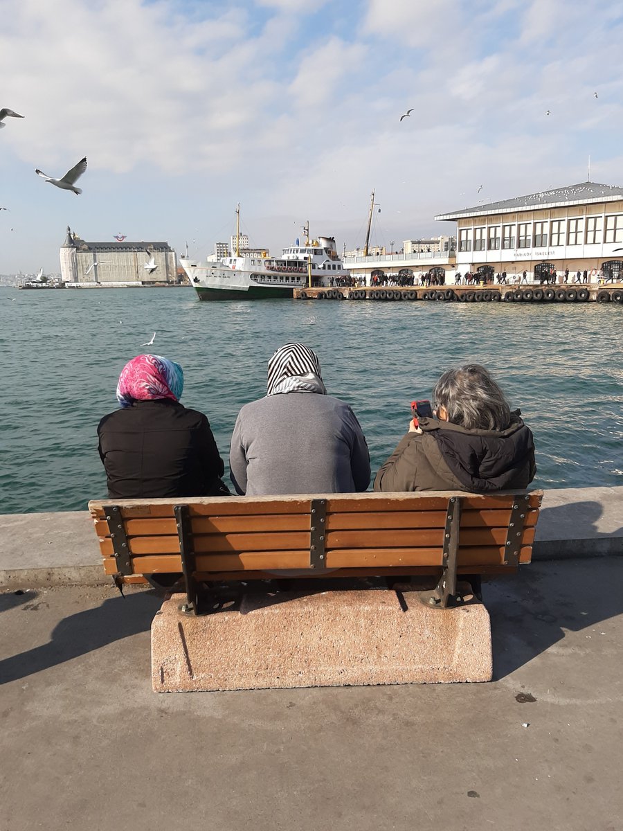 IOIILisaMorrow's tweet photo. I'm an eternal optimist so am sharing photos of various #istanbulwaterfront #views. #bosphorusview #bosphorus #bosphorusistanbul I'm off out to any one of them minute it warms up & sun shines. #istanbulonthewater Which is your favourite waterfront spot in Istanbul? https://t.co/1QiuAvrM0e