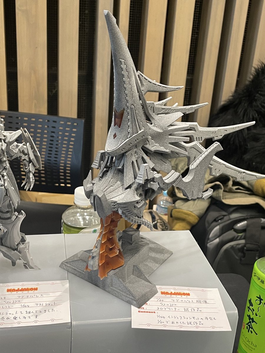 #八展2026 でファイブスター物語やエルガイムの展示作品観てきたよ！その1 

syujyuさんアワトレ作品　マグナパレス待ち遠しいですね。久々にお話し出来て嬉しかったデス
#fss_jp