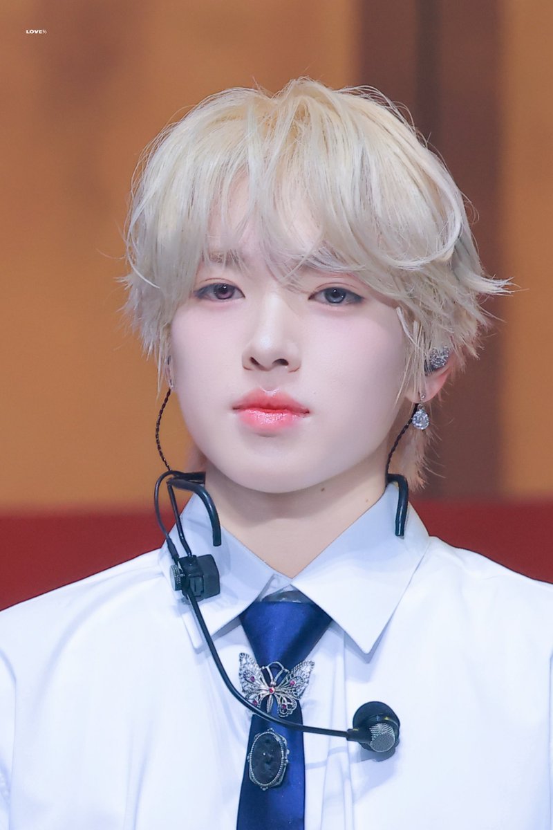 𝐋𝐎𝐕𝐄% tweet media