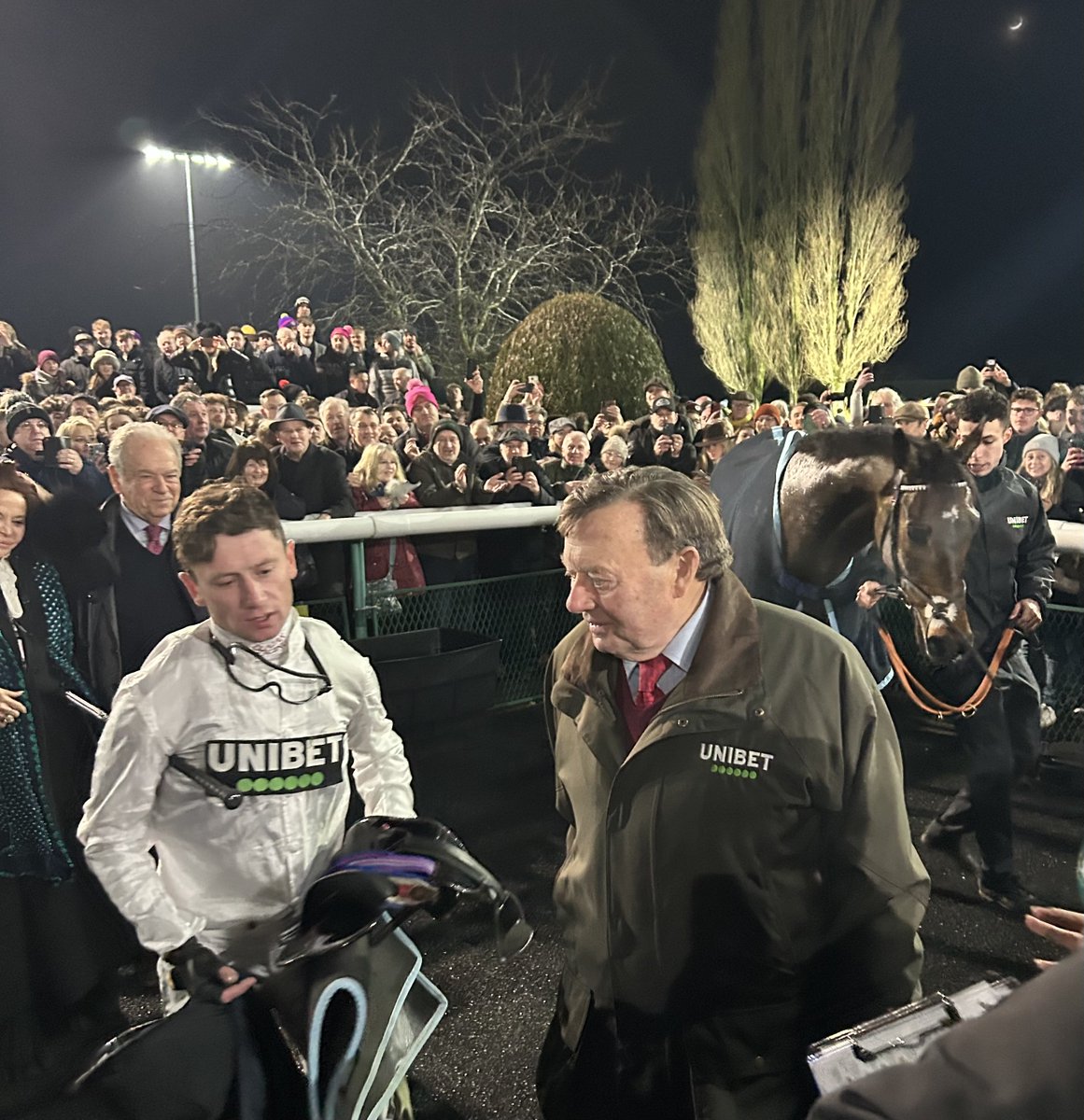 Simon Mapletoft tweet media