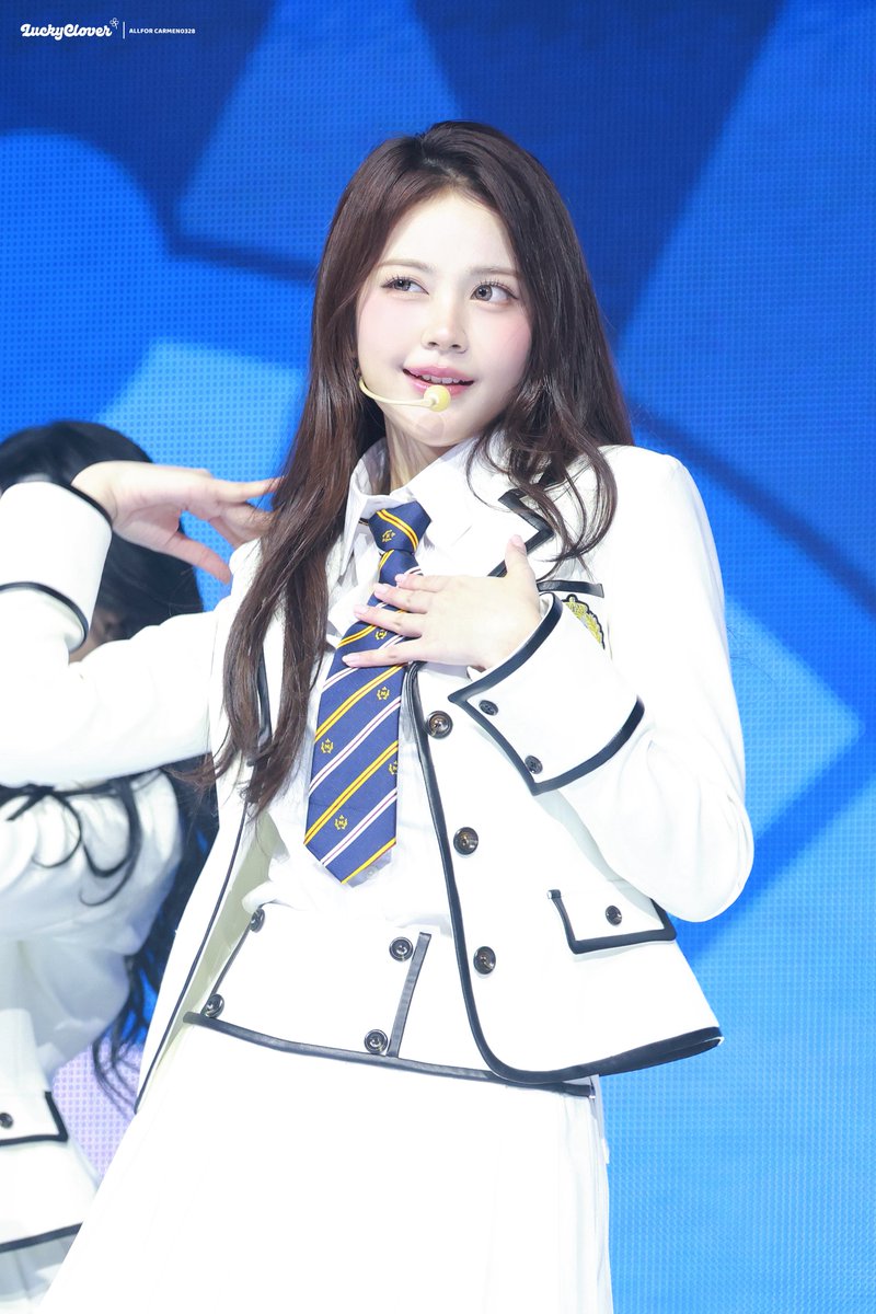 260221

#Hearts2Hearts #하츠투하츠 #H2H
#CARMEN #카르멘