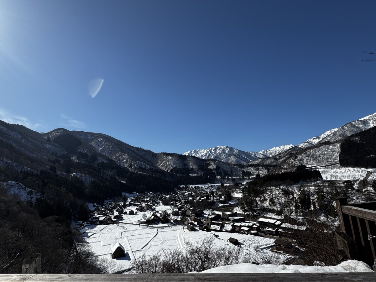 1泊2日で飛騨高山、白川郷に行ってきました✨ 飛騨牛食べれて食べ歩き