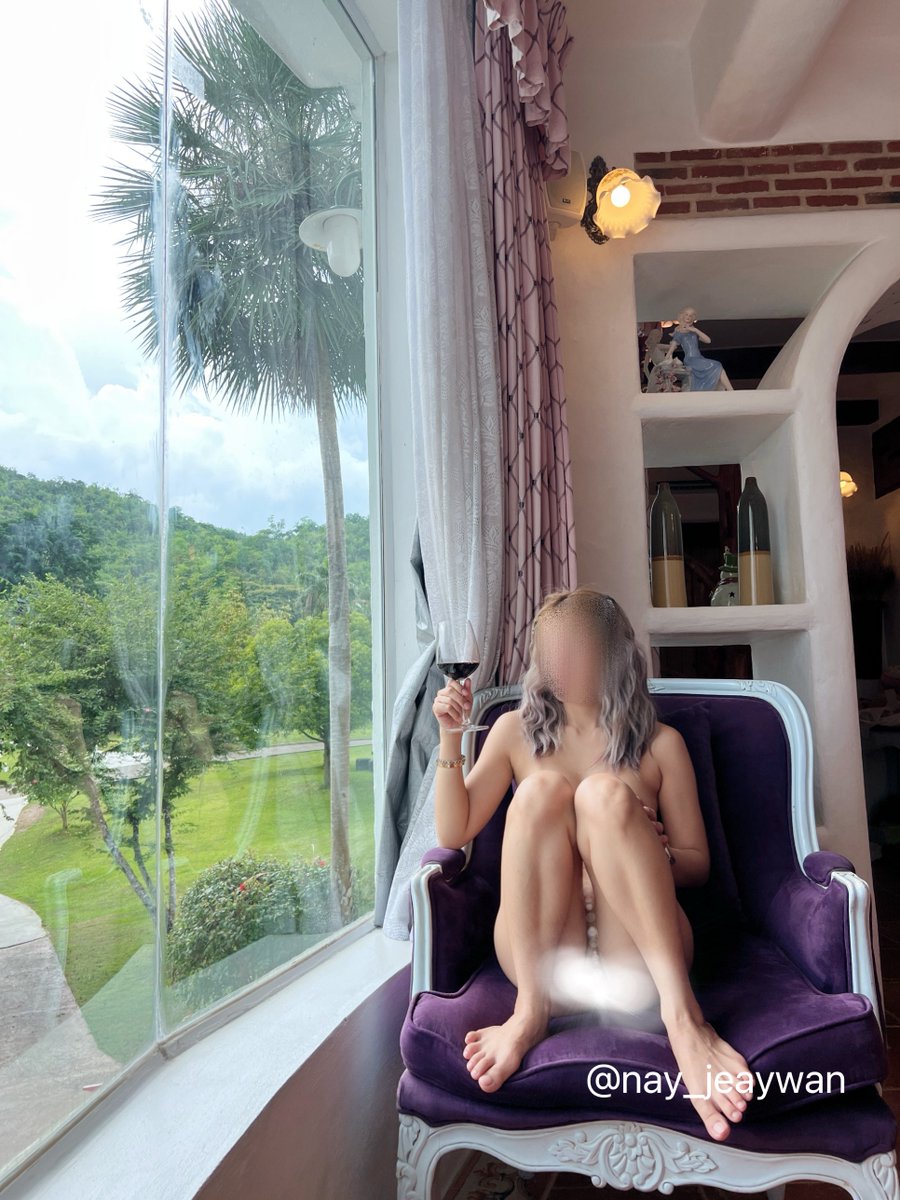 VA Couple travel story💚 tweet media
