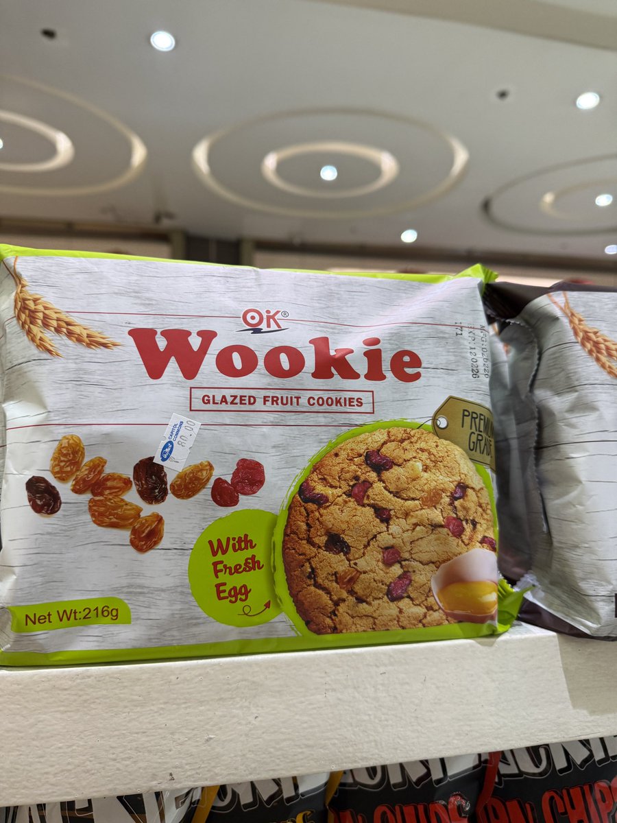 they turned hyunwook into a cookie wtf