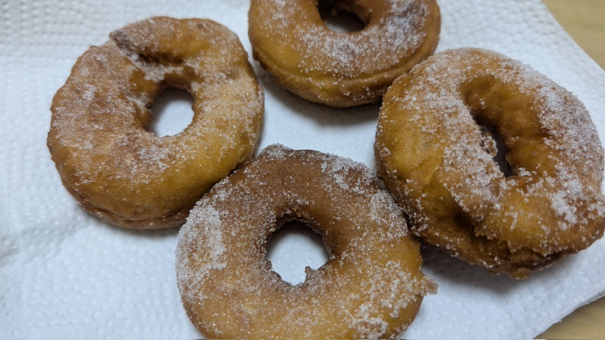 こどもがドーナツを作った（補助あり