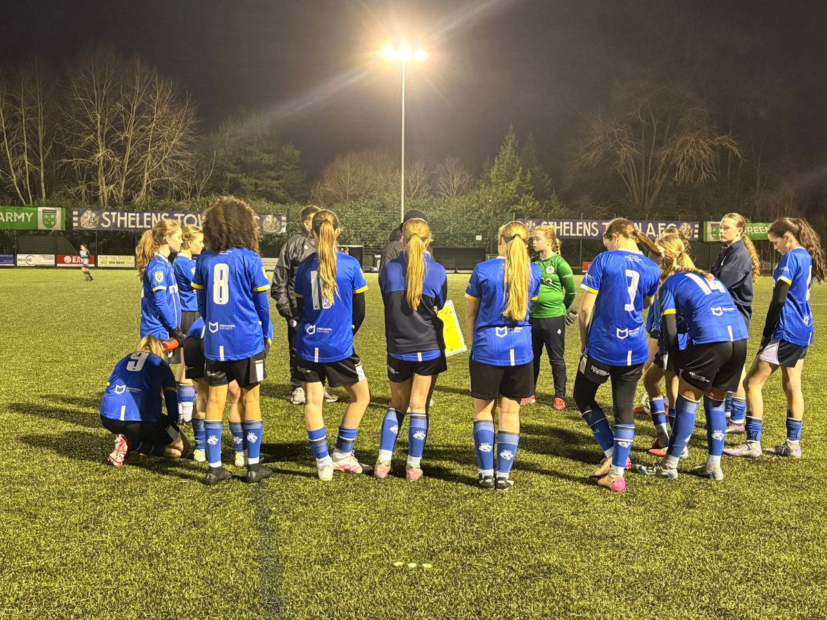 CFCGirlsPDC's tweet photo. Well done to our U15s last night 👏
Brilliant to see our U14s and U15s combining for a strong fixture against St Helens County FA U15s.
Some fantastic football on display and a great team performance all round 💙⚽ https://t.co/3Y2v6dgrpd