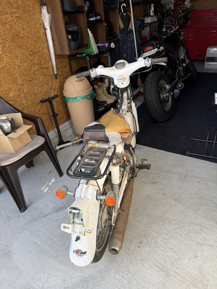 DELLORTO4451's tweet image. 車両引き取り！
さて坊主どこまで出来るかな？

#カブ