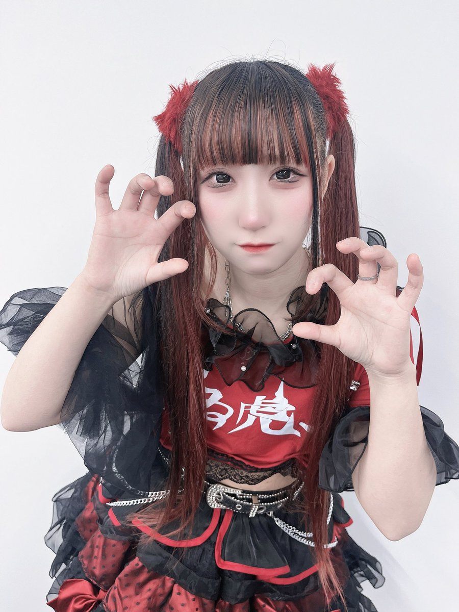 ⁵³ ☾ 寝 込 ちゃん あ ぱ ☽₈₂【ゐ虎、】04.19は3周年ライブ