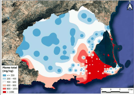Esos niveles de plomo en la tierra de cultivo son una barbaridad. El Gobierno de López Miras calla. Él a sus cosas: que si le gusta la fruta, no sé que de la luna y la estrellas, en misa o de fiesta. Es tremendo lo que sucede en la Región de Murcia, de verdad.