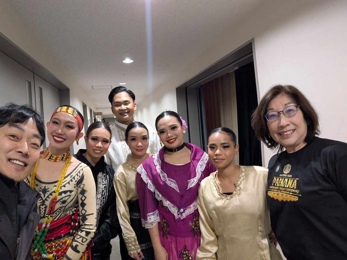 n_urayama's tweet photo. KIFA主催「サルード6」に参加🇵🇭
フィリピン・CPUトゥマンドクダンスカンパニーの民族舞踊に心から感動!力強く美しい演舞でした。
企画のKIFA、ホームステイ先、協賛の森教育振興会の皆様に深く感謝します。国際交流で河内長野の絆が深まる一日でした ありがとうございました
#河内長野 #KIFA https://t.co/uD7K5IkUX0