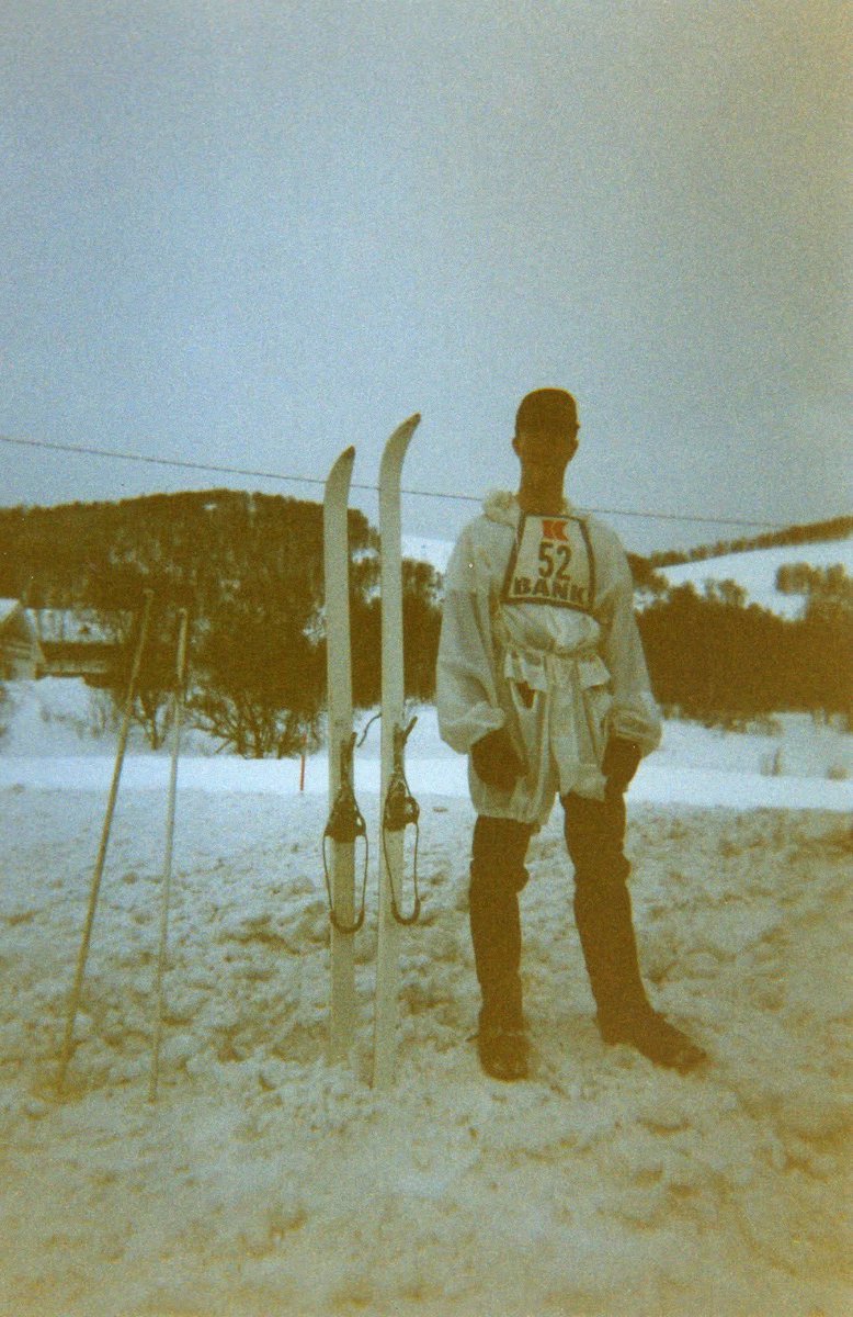 Harry Von Redpigs tweet media