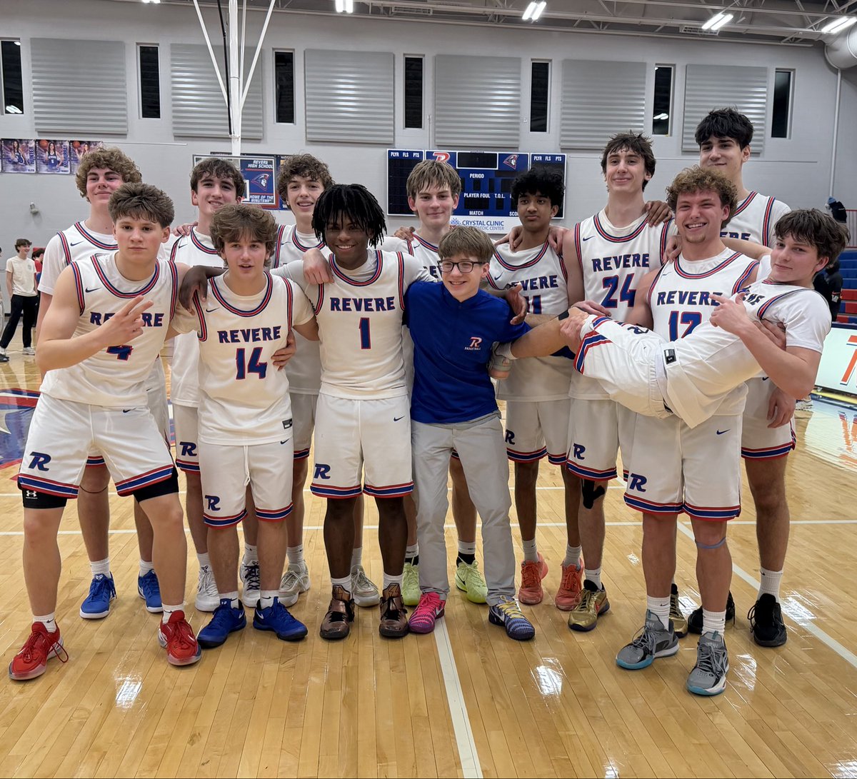 Sarah Wells tweet media