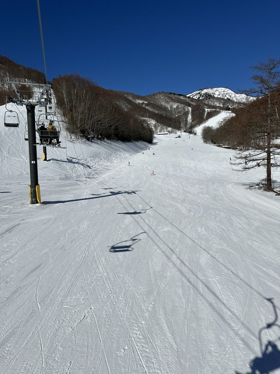 今シーズン初スノボー🤤