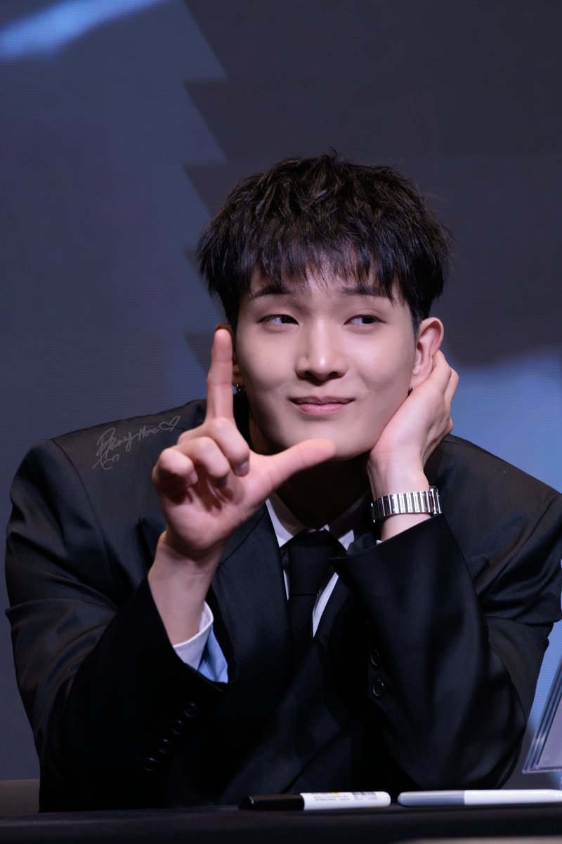 zyr_iji's tweet image. RT @BloomingHereSM: 메이크스타 26.02.21
𝓵𝓸𝓿𝓮
#수민 #최수민 #싸이커스 #SUMIN #XIKERS