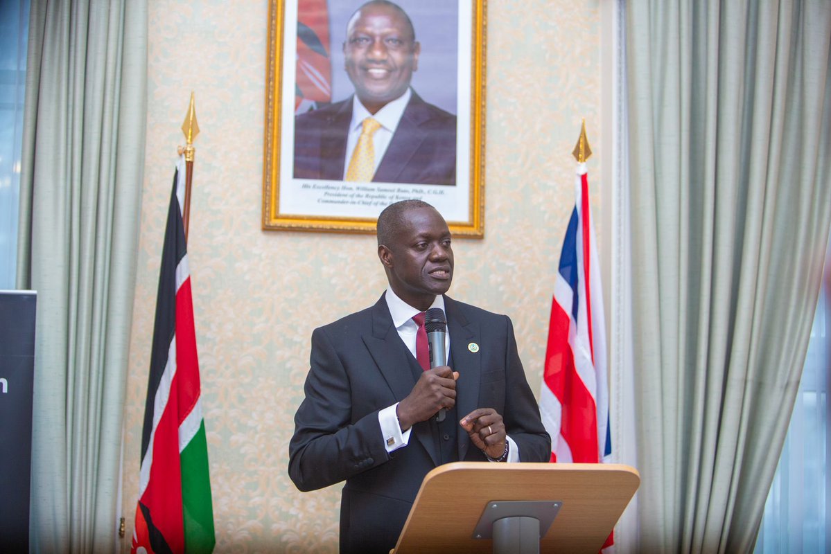 Maurice Makoloo tweet media