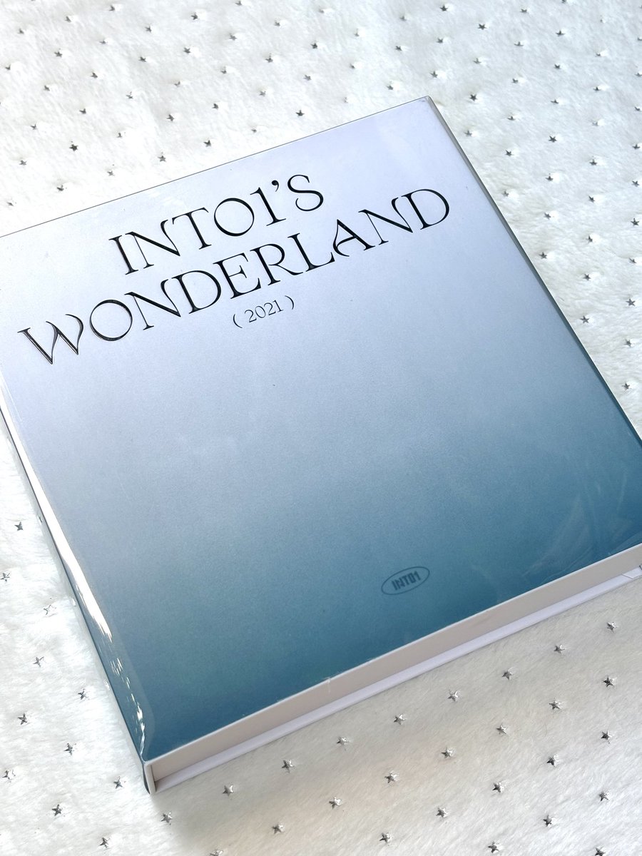 jjjpjh's tweet photo. ส่งต่อ อัลบั้มเปล่า into1 เก็บรักษาอย่างดี 
ได้โปสการ์ดครบเมมเบอร์

ราคา 120 บาท

ค่าส่งเหมา 50 คละได้ทุกอย่างที่ปล่อย

สนใจ dm นะคะ

#ตลาดนัดอินทูวัน #ตลาดนัดinsider
#ตลาดนัดinto1 https://t.co/2dCON4qMLH
