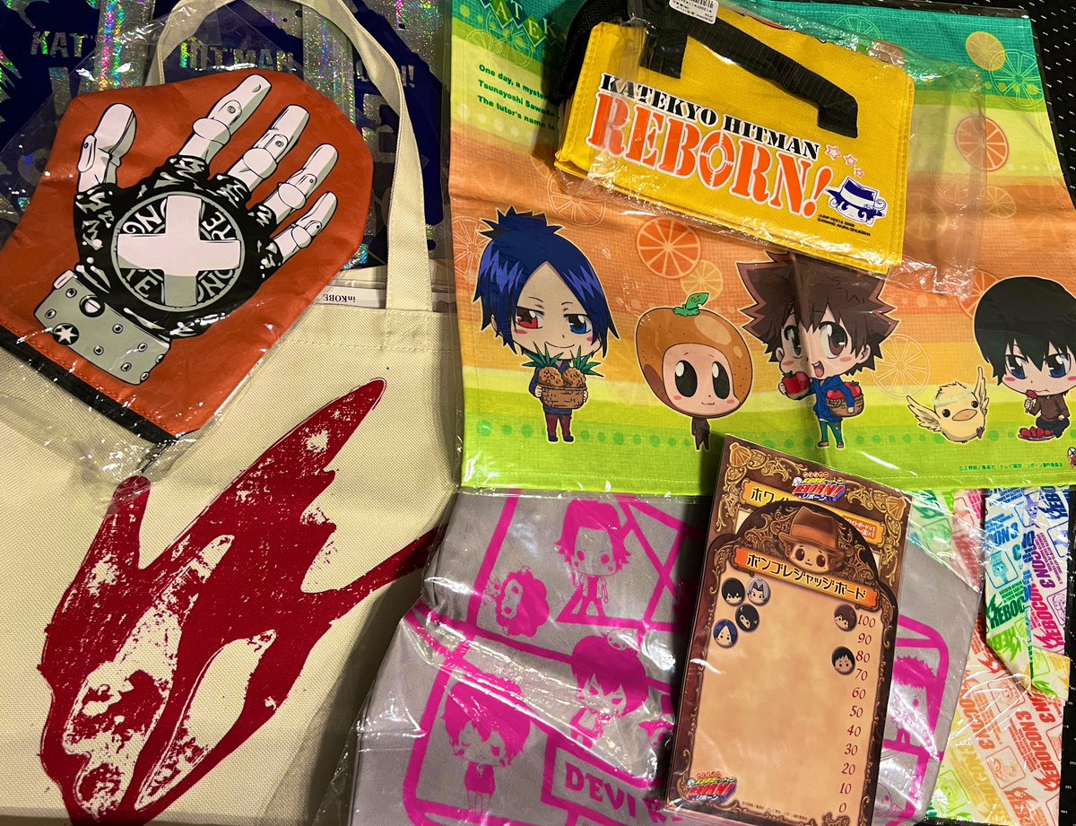 大阪帰ったらニーコのママが集めた色んなお宝グッズ発見🔥 もらって