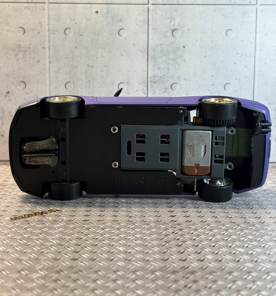 Equipped with Slot It motor mount.
#slotcar #スロットカー #楽プラ #GTR