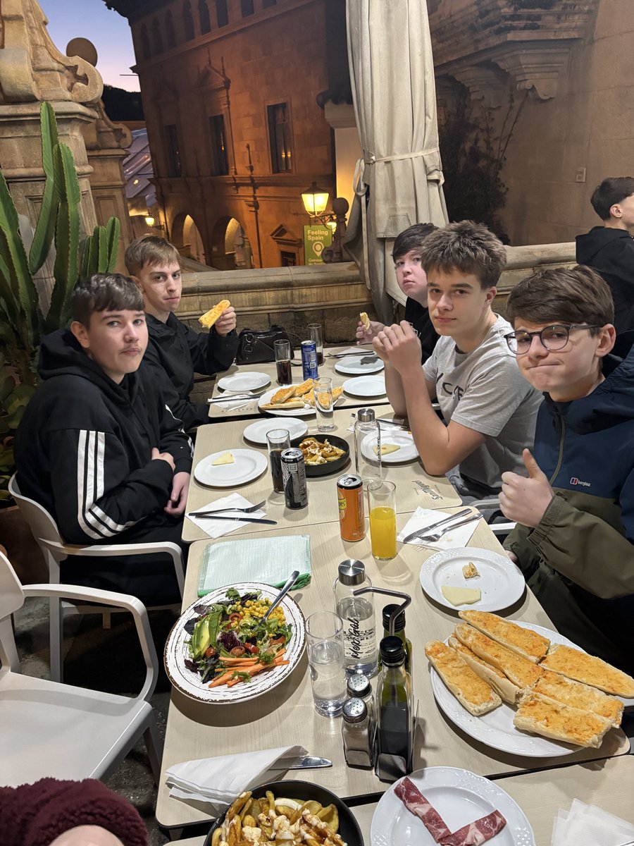 MFL DEPT OLCHS tweet media