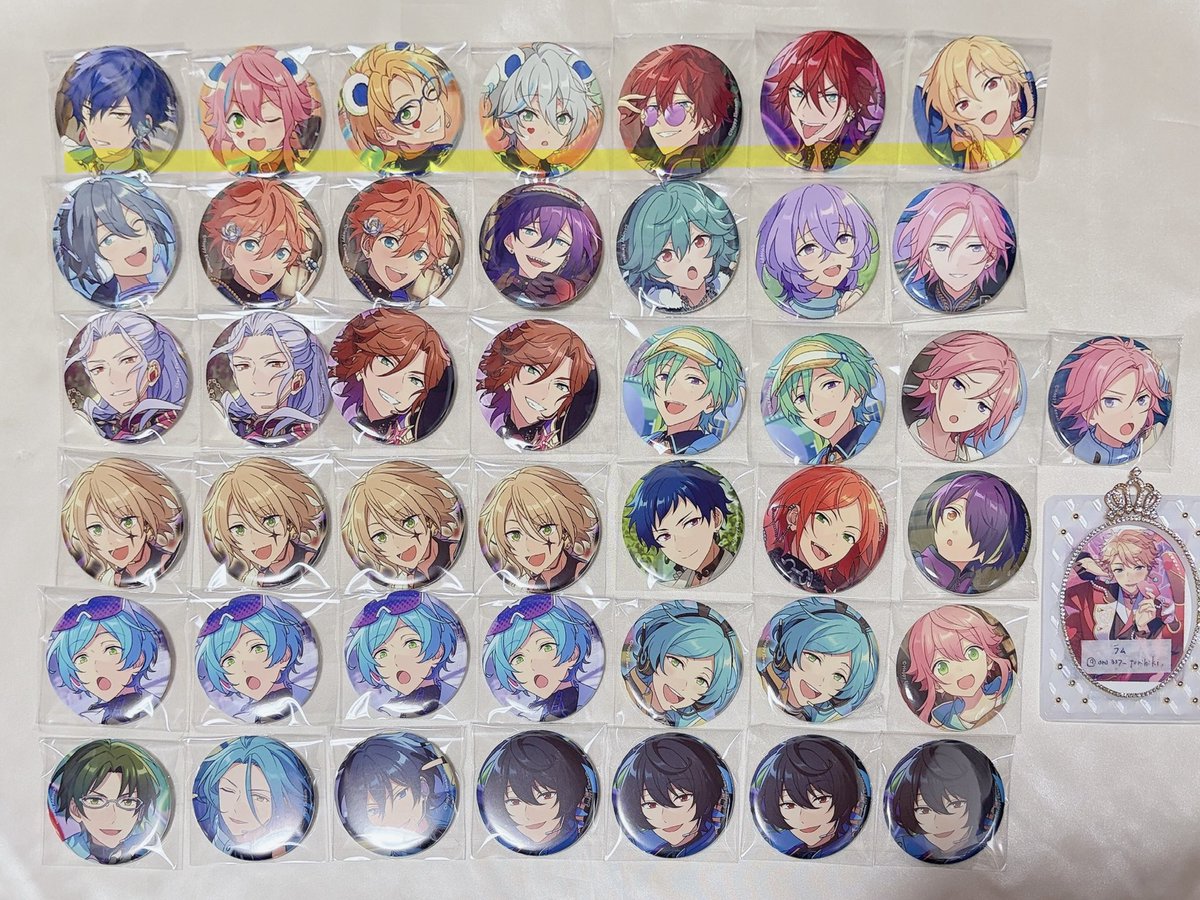 交換】あんスタ コレクション缶バッジ コレ缶 Nov 【譲】日和レオ奏汰