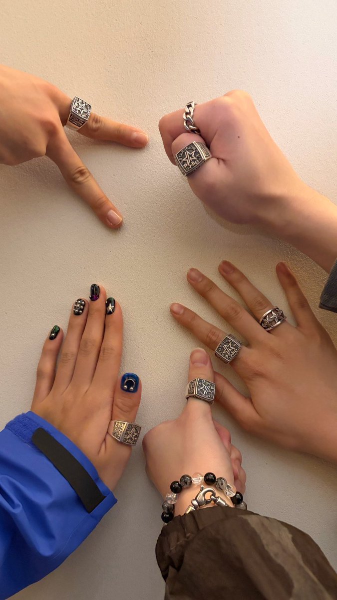 STARGLOW tweet media