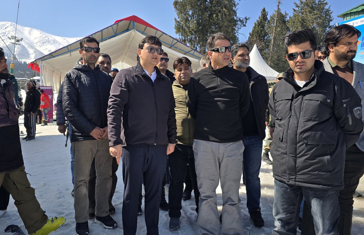 Deputy Commissioner Baramulla tweet media