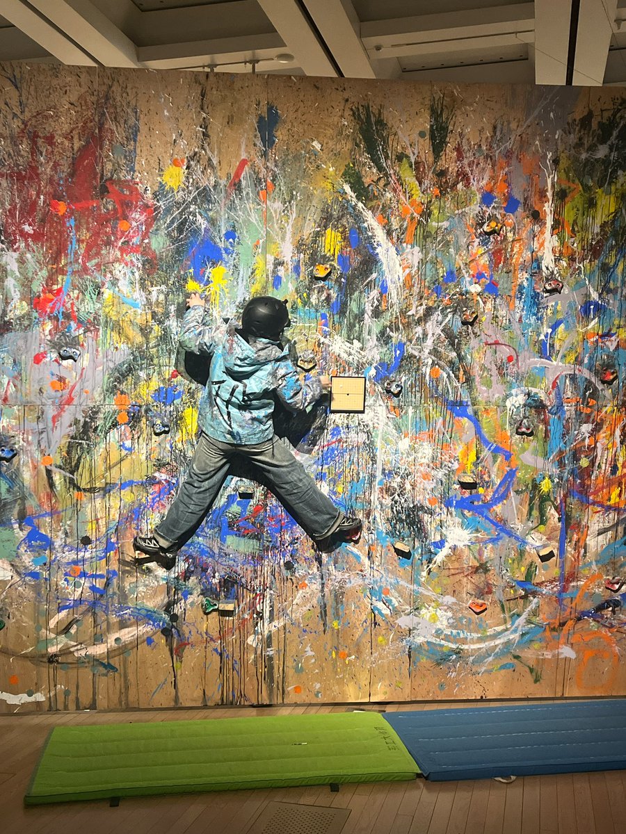 勤め先の京都芸術大学と、姉妹校である東北芸術工科大学の、合同学生