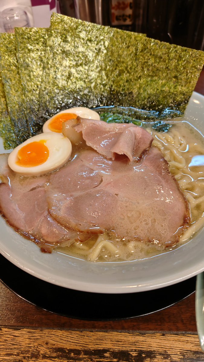 明日のタイラバ出航決まったので栄養補給

友達と一緒に車乗るけど気にせずにガンガンニンニク入れてくぜ！！