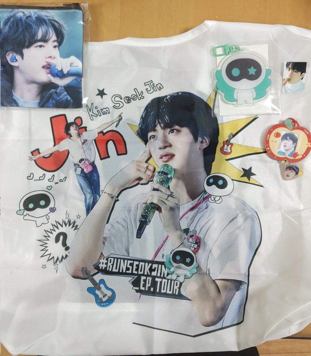 今日届きましたぁ😍 私もまだ🎟がないけど このエコバッグをドームに