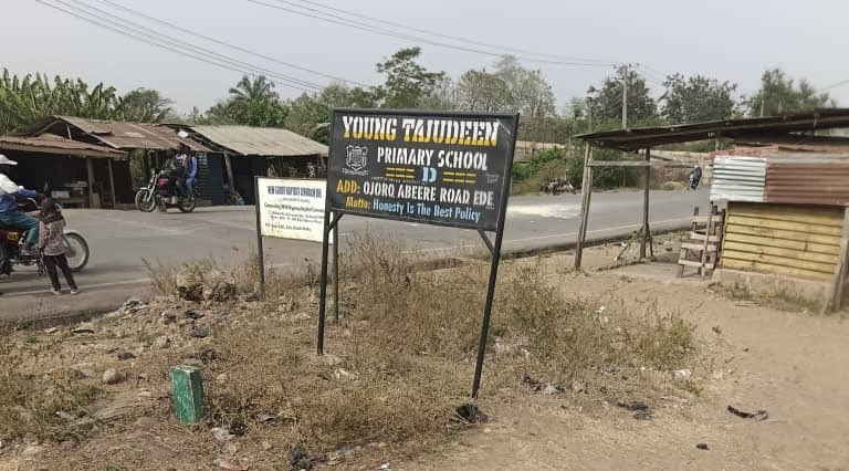 Dr Dípò Awójídé tweet media