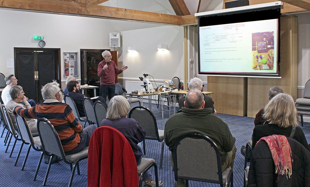 Quekett Microscopy tweet media