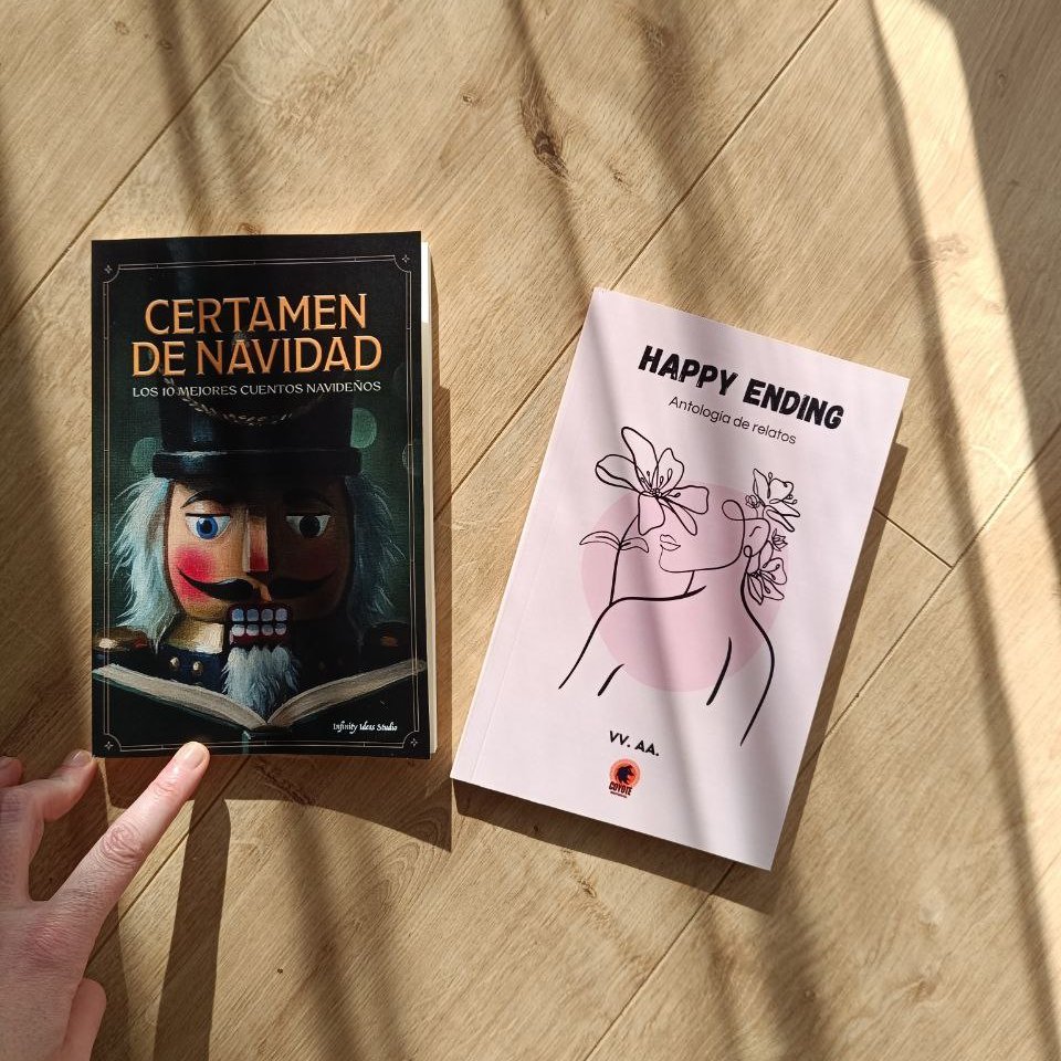 Os presento dos libros en los que participo y que me hacen mucha ilusión. Uno es Happy Ending, con mi relato El club de los monstruos tímidos, y el otro es Certamen de Navidad, donde está La linterna de la Plaza de la Regla. Lo dejo por aquí porque me hace feliz compartirlo.