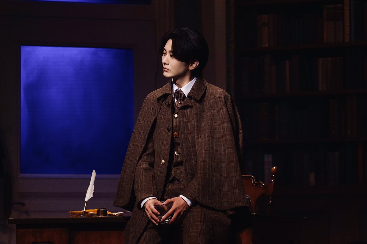 ミュージカル最後の事件
本日のパートナーは、
和樹くんでした
ありがとうございました！
日に日に
虚構、現実の境目が揺れ動く
人間ドラマを感じられる瞬間が増えてきました…
生の舞台だな…
感謝

今日は、ローチケ、おけぴ
合同貸切公演という事で。
またローチケ、おけぴで観に来てくださいね。