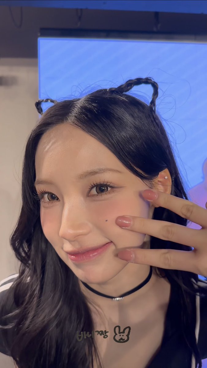 lovelys_101127's tweet image. 워니냥🐈‍⬛♡ #원이 #리센느