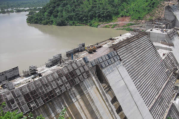 If you think "Dumsor" was bad, wait until the Bui Dam fails. 🔌🌑
​Galamsey silt is physically suffocating the turbines that power half of Ghana. We are trading 24/7 electricity for a few bars of gold today. It is a national security emergency. 🏗️🆘
​Demand accountability from