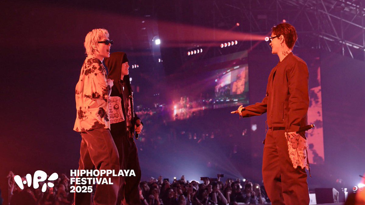 [Crush]
지코, 크러쉬, 딘 - BERMUDA TRIANGLE + FANXY CHILD LIVE at HIPHOPPLAYA FESTIVAL 2025

🔗 youtu.be/1k9FbUjImF8

#Crush #크러쉬
#PNATION #피네이션