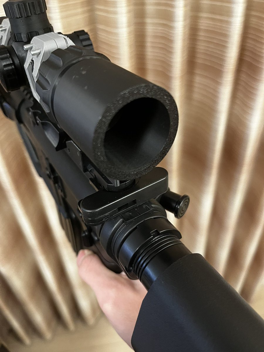 次のサバゲーに持ってくM4のカスタムはこんな感じ スコープはまだ買っ