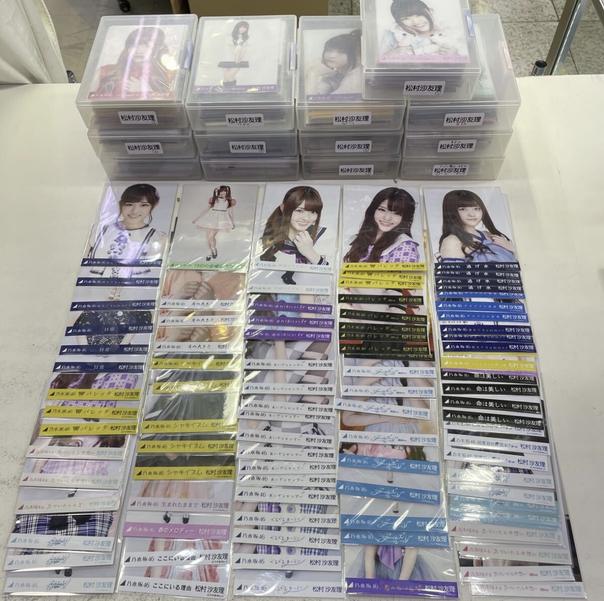 こちらは先日ご結婚された松村沙友理ちゃん こちらも制服のマネキン