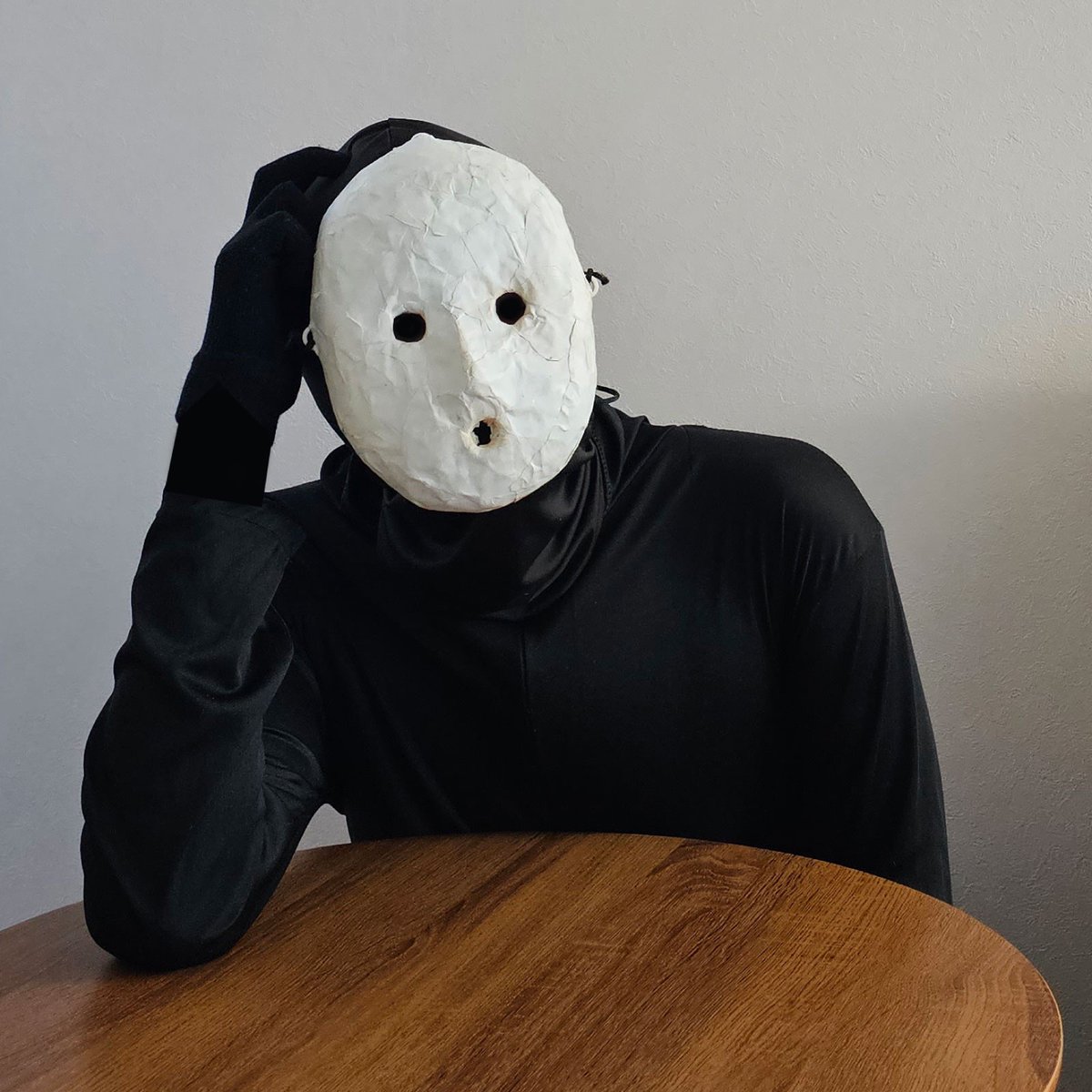 【ゴミ】

ああ、"変な家"だったので念の為破壊しておきました笑