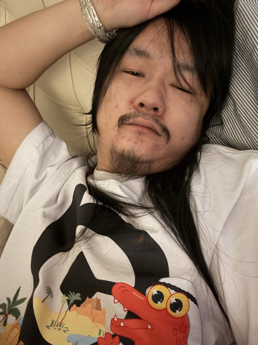王短鸟 (长鸟版) tweet media