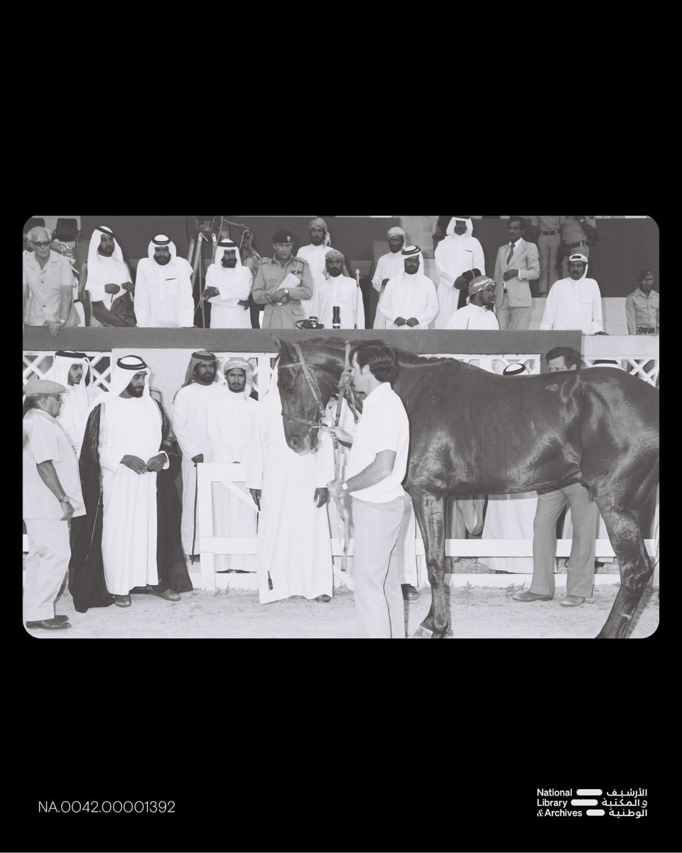 Nlauae's tweet photo. الأرشيف والمكتبة الوطنية يوثّق مكانة الرياضة في دولة الإمارات

مع بداية ألعاب الماسترز أبوظبي 2026، نشارككم صورًا تاريخية تبرز اهتمام شيوخ دولة الإمارات ودعمهم المستمر للأنشطة الرياضية، لتبقى هذه اللحظات شاهدة على روح التنافس والتميز الرياضي في الدولة.

الشيخ زايد بن سلطان آل نهيان، برفقة الشيخ راشد بن سعيد آل مكتوم والشيخ صقر بن محمد القاسمي، أثناء المسابقة التي أقيمت بين الصقارين في مؤتمر الصداقة الدولي للبيزرة، في أبوظبي.
© الأرشيف والمكتبة الوطنية لدولة الإمارات العربية المتحدة

الشيخ زايد بن سلطان آل نهيان، أثناء حضوره سباق الخيول العربية الأصيلة والذي أقيم في ميدان السباق بأبوظبي، يرافقه الشيخ حمدان بن زايد آل نهيان، والشيخ حمد بن حمدان آل نهيان والشيخ سرور بن محمد آل نهيان والشيخ محمد بن بطي آل حامد.
© وام

الشيخ منصور بن زايد آل نهيان، أثناء مشاركته في سباق كأس تحدي العمالقة للقدرة في ميدان القرية العالمية للقدرة في الوثبة في أبوظبي.
© وام

#الأرشيف_والمكتبة_الوطنية #مكتبة_الإمارات #قوة_التواصل #تاريخ_الإمارات #ذاكرة_الوطن #ألعاب_الماسترز⁣_أبوظبي #الأرشيف_الرقمي_للخليج_العربي