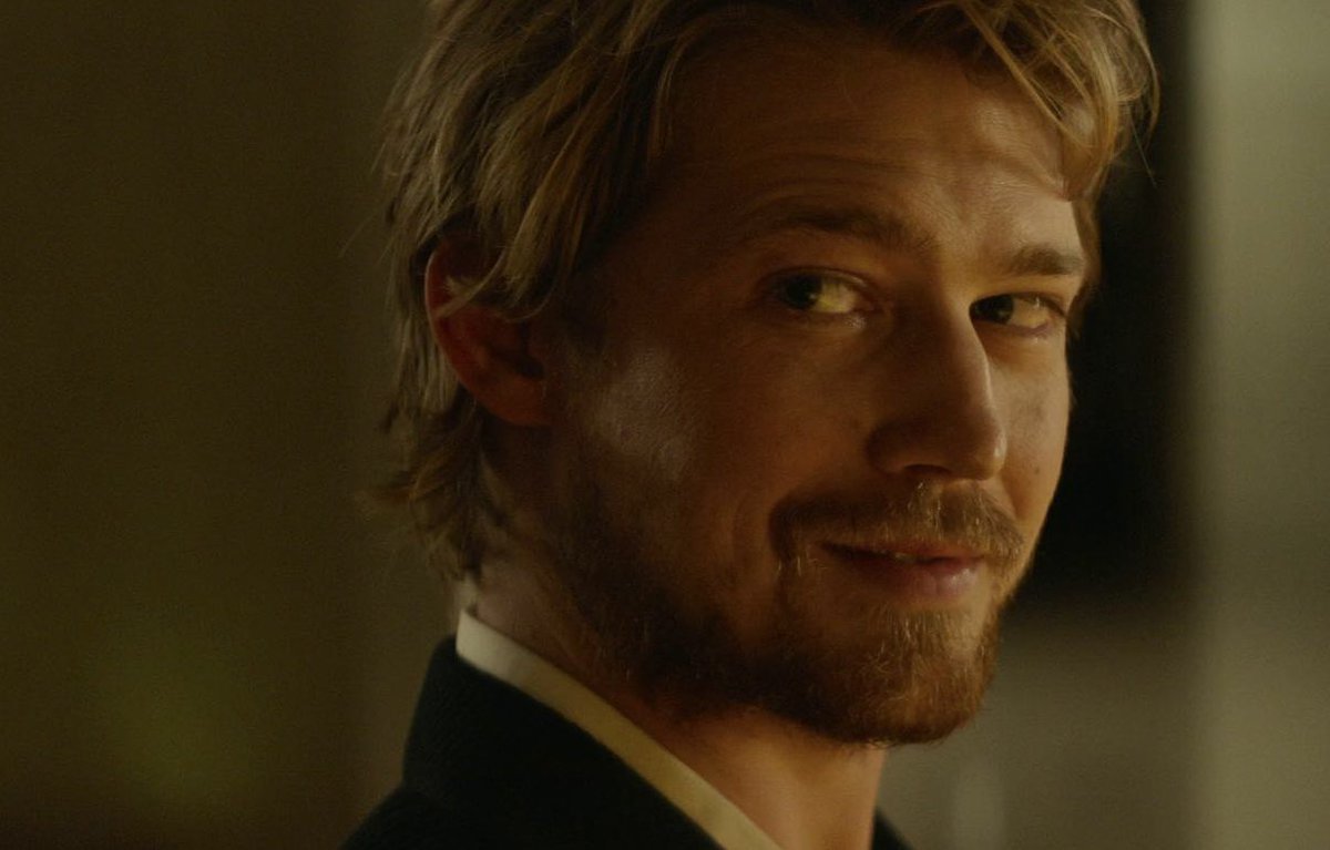 Happy 35th birthday, Joe Alwyn!